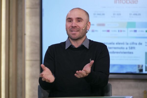 Guzmán reconoció la baja de inflación pero advirtió por la mishiadura