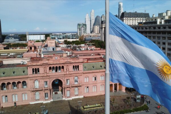 Milei grabó la cadena nacional por Malvinas con todo el Gabinete