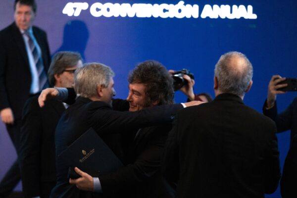 Milei atribuyó el avance del empleo informal a la incertidumbre sobre su rumbo económico